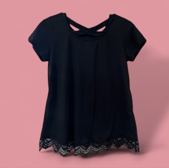 🍁 Xhilaration Short Sleeve Lightweight Sweater in Black with Lace Detail - Picture 3 of 6